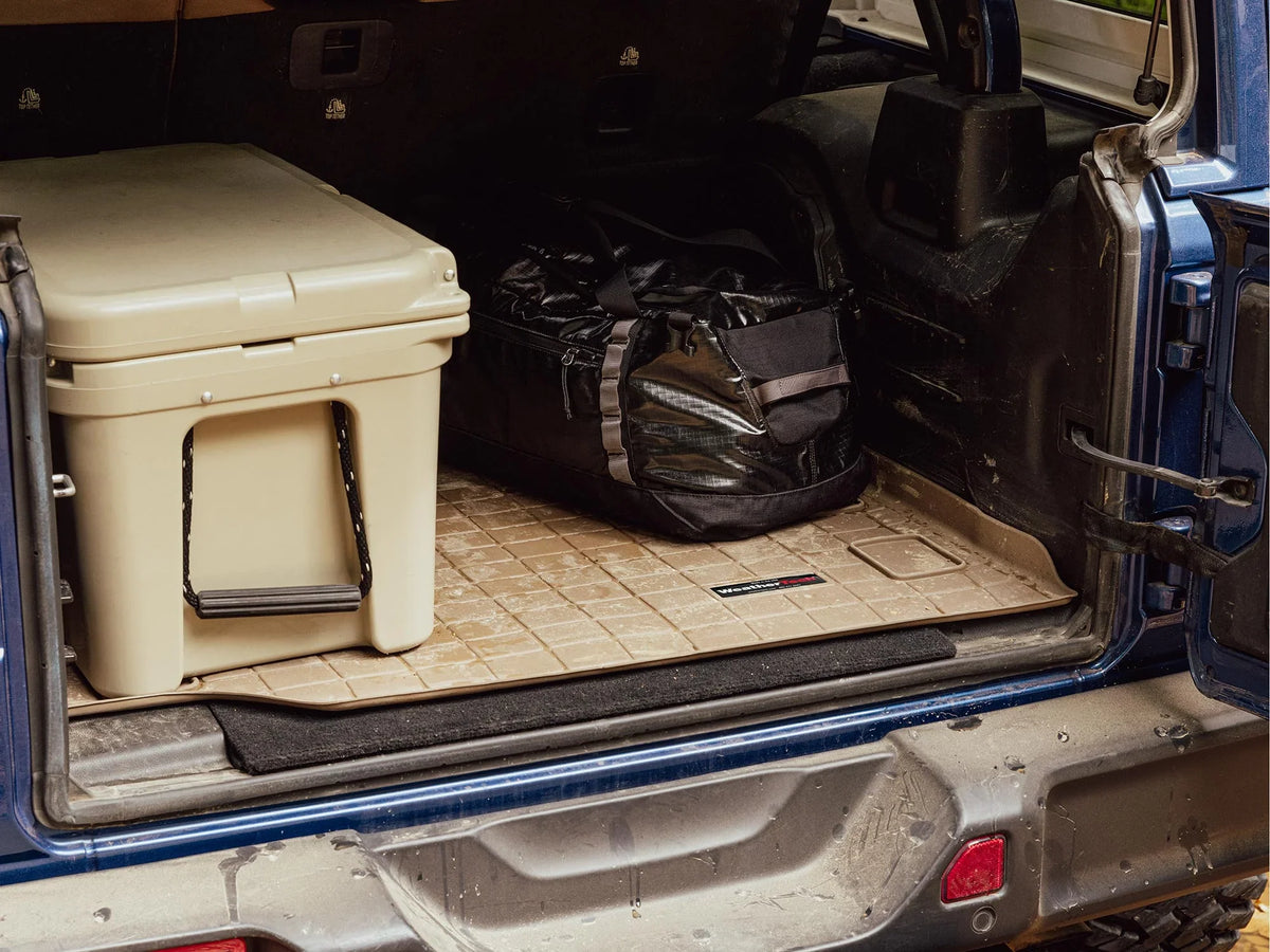 WeatherTech Cargo Trunk Liner with Bumper Protector compatible with 2005-2010 Jeep Grand Cherokee - Behind 2nd Row Seating With Bumper Protector, Grey