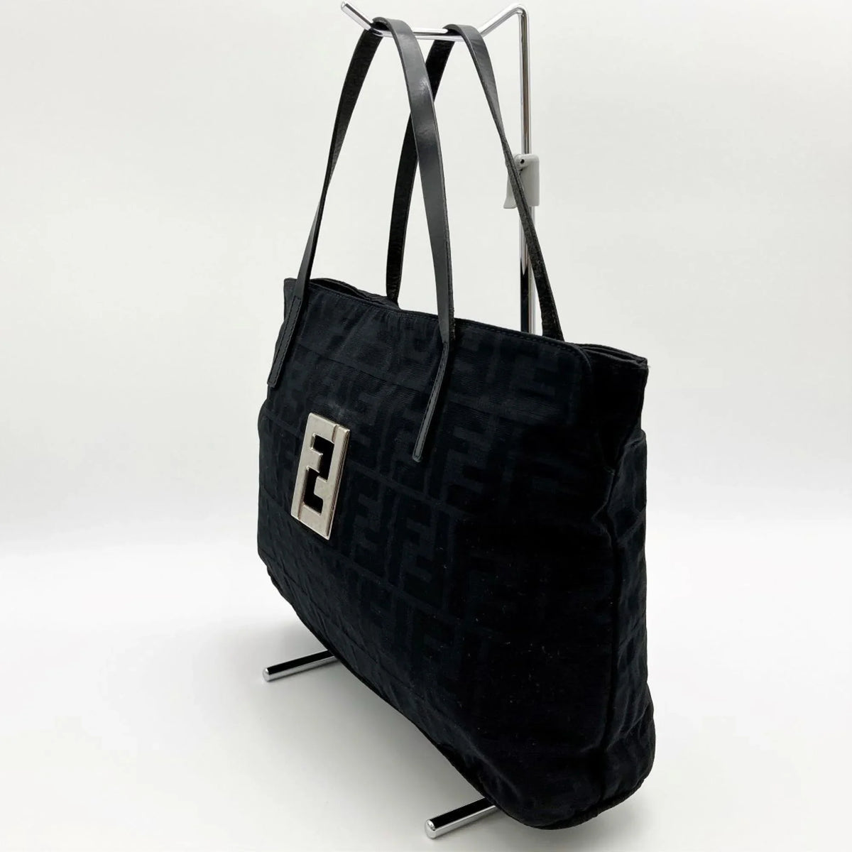 Pre-Owned FENDI Zucca pattern tote bag handbag Ebony nylon canvas ladies 15786 (Good)